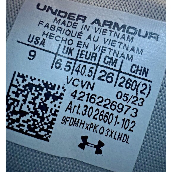 Under Armour Glyde 2 MT Womens Size 9 Grey Softball Metal Cleats New - Picture 6 of 7